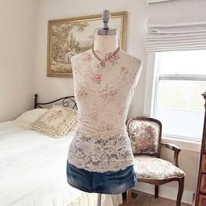 White lace floral cami  y2k wet seal lace cami size small